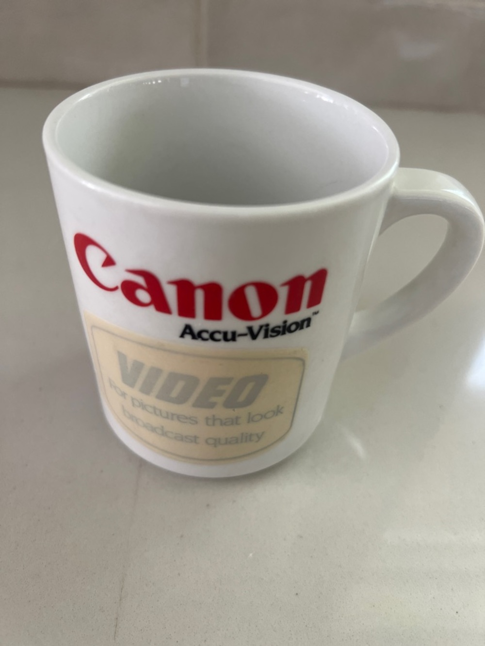Canon Vintage 80's White Ceramic Mug with Red Logo - Picture 5 of 5